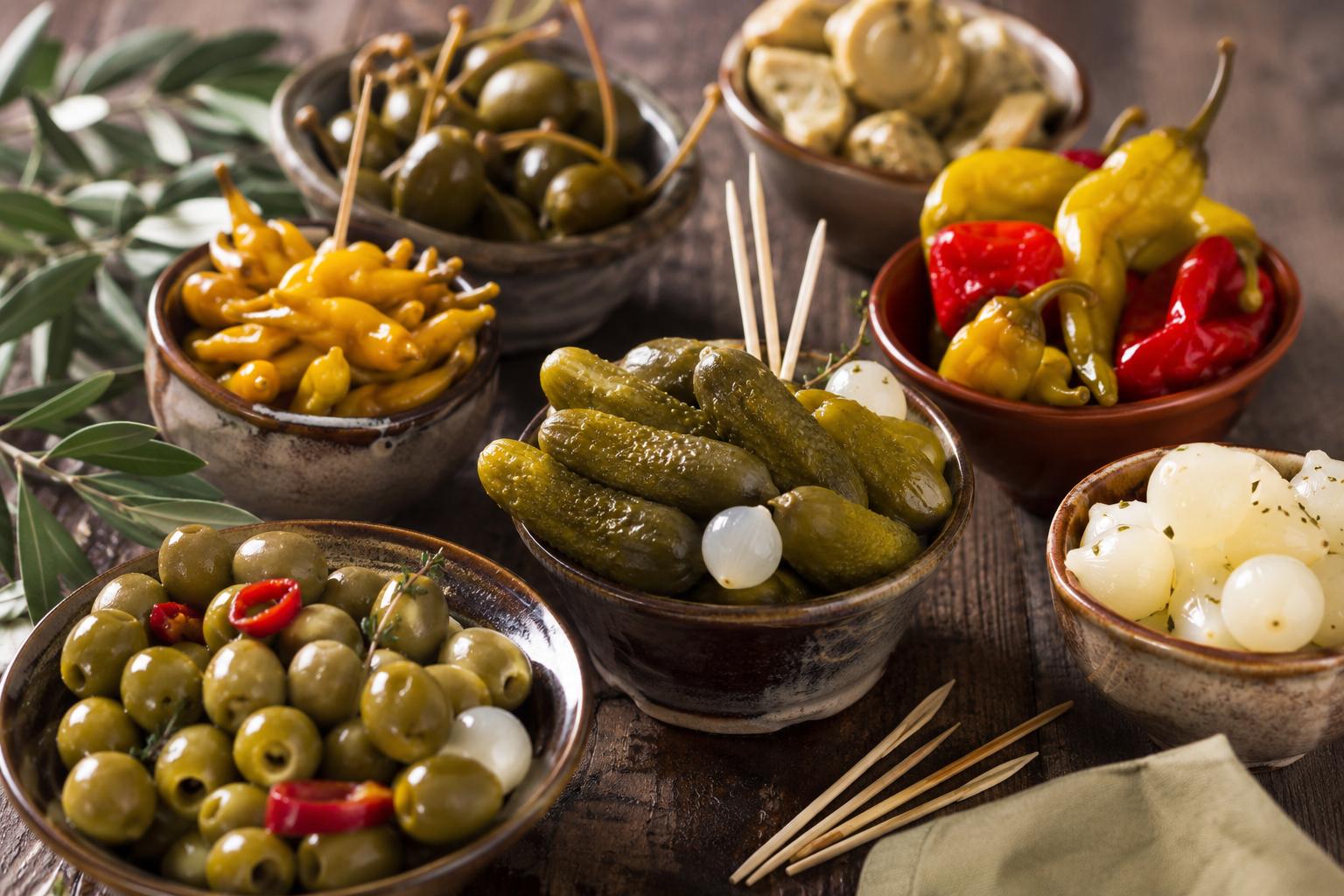 encurtidos Aceituna Deshuesada con Pepinillo 1.360g